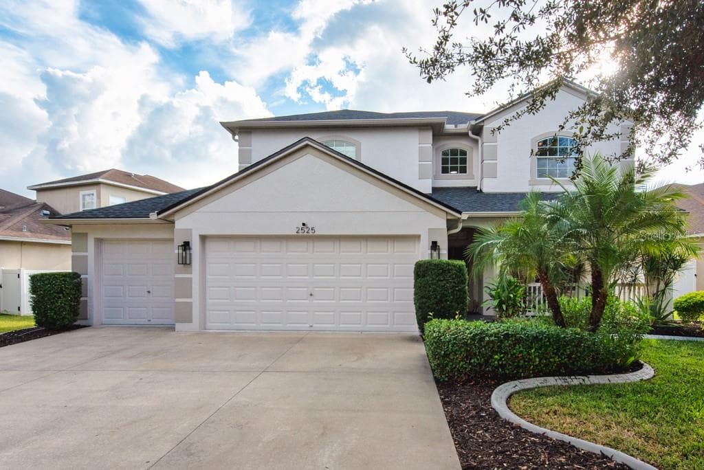 2525 CROSS MORE STREET VALRICO, FL 33594