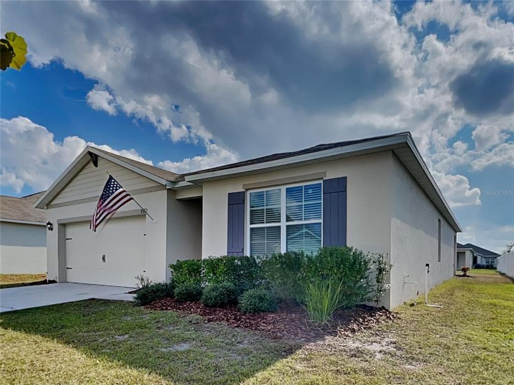 935 SUMMER GLEN DRIVE WINTER HAVEN, FL 33880