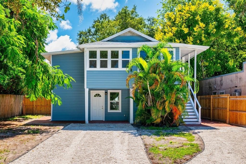 1135 DREW STREET CLEARWATER, FL 33755