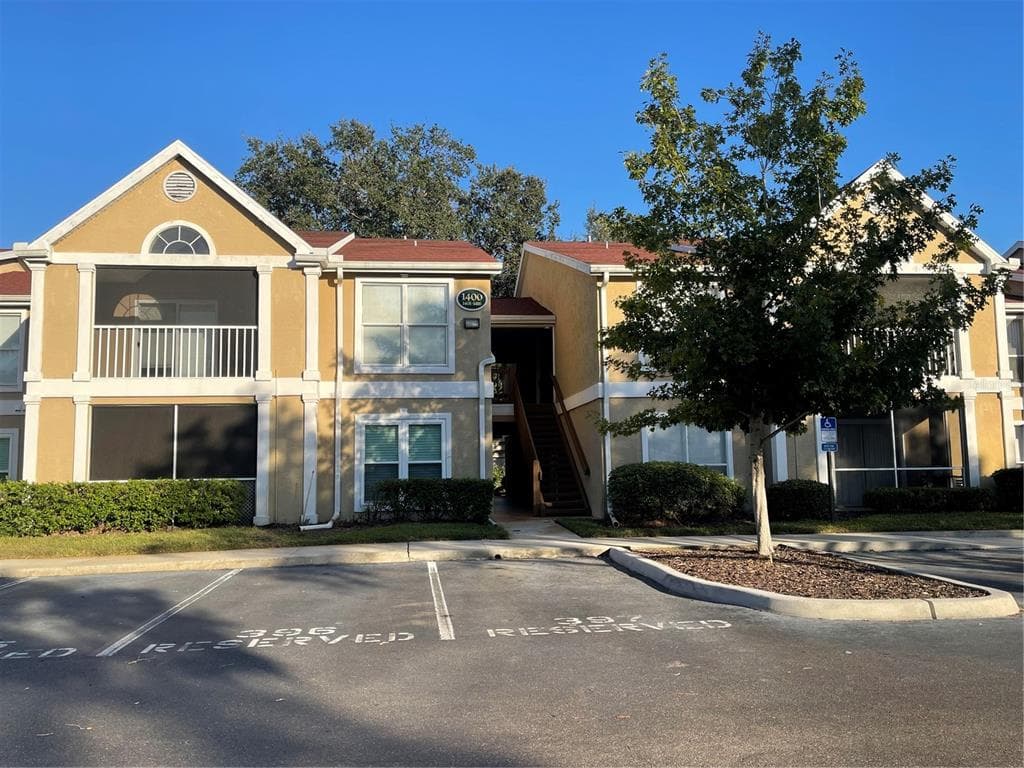 9481 HIGHLAND OAK DRIVE UNIT 1404 TAMPA, FL 33647