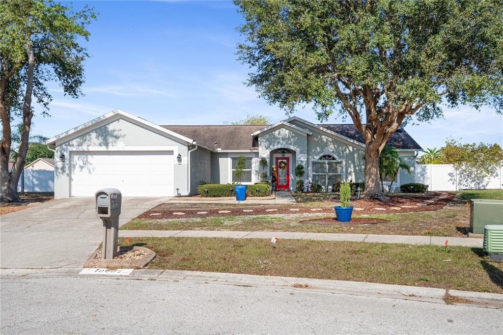 10607 FOXCREST WAY RIVERVIEW, FL 33569