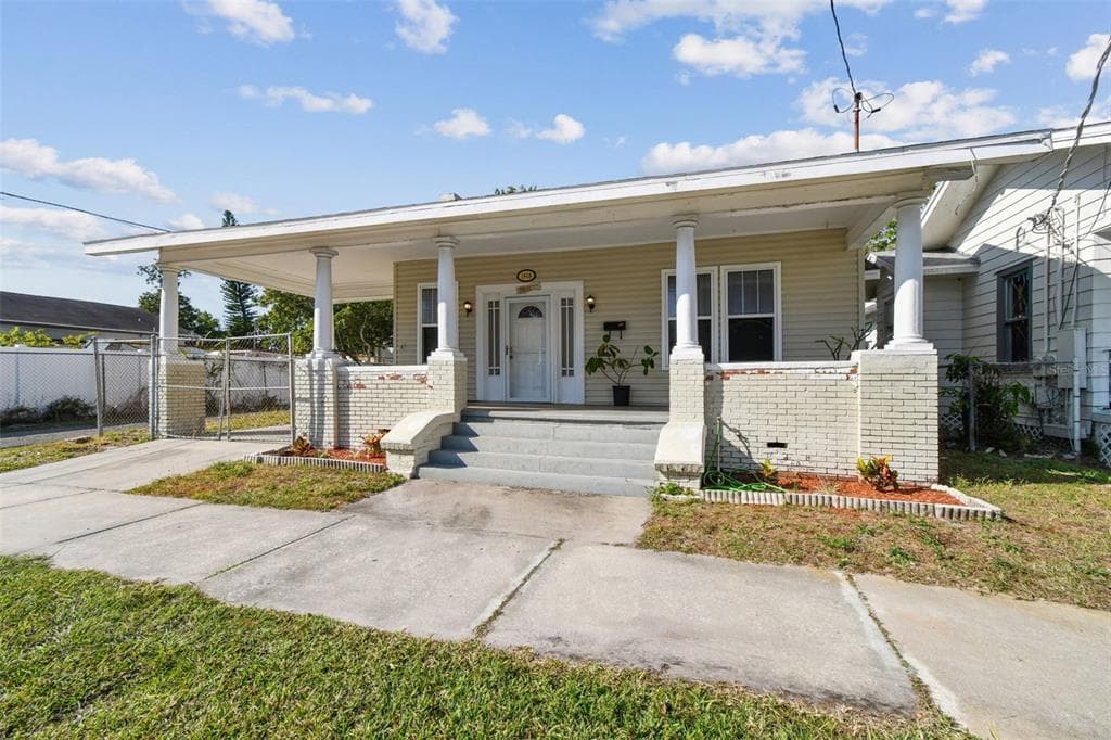 1808 N TAMPANIA AVENUE TAMPA, FL 33607