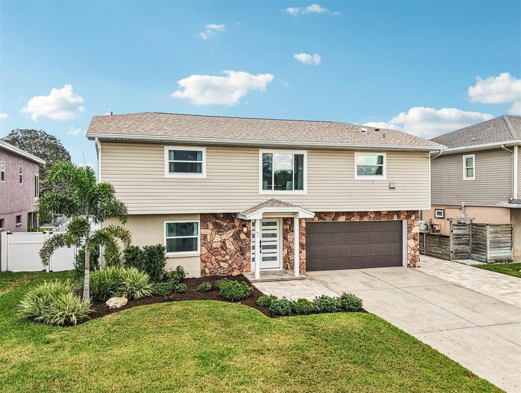 95 EASTWINDS COURT