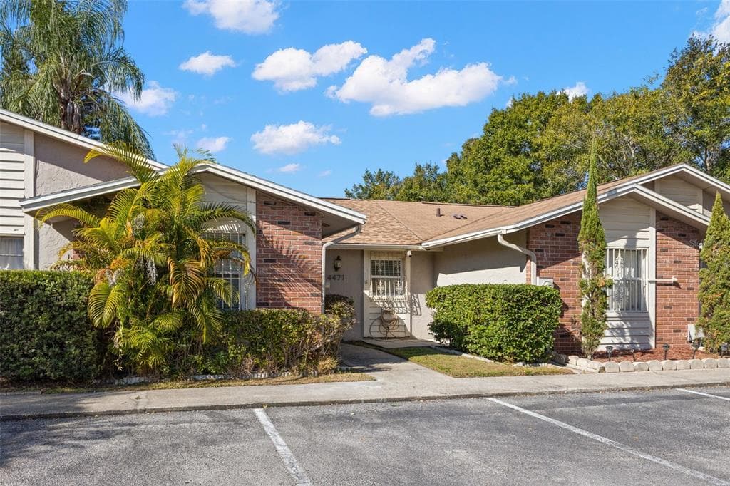 4471 W HUMPHREY STREET TAMPA, FL 33614