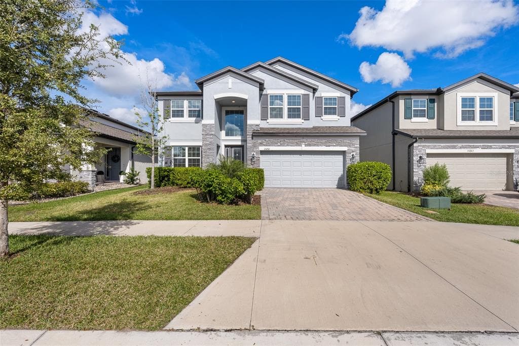 33251 SYCAMORE LEAF DRIVE WESLEY CHAPEL, FL 33545