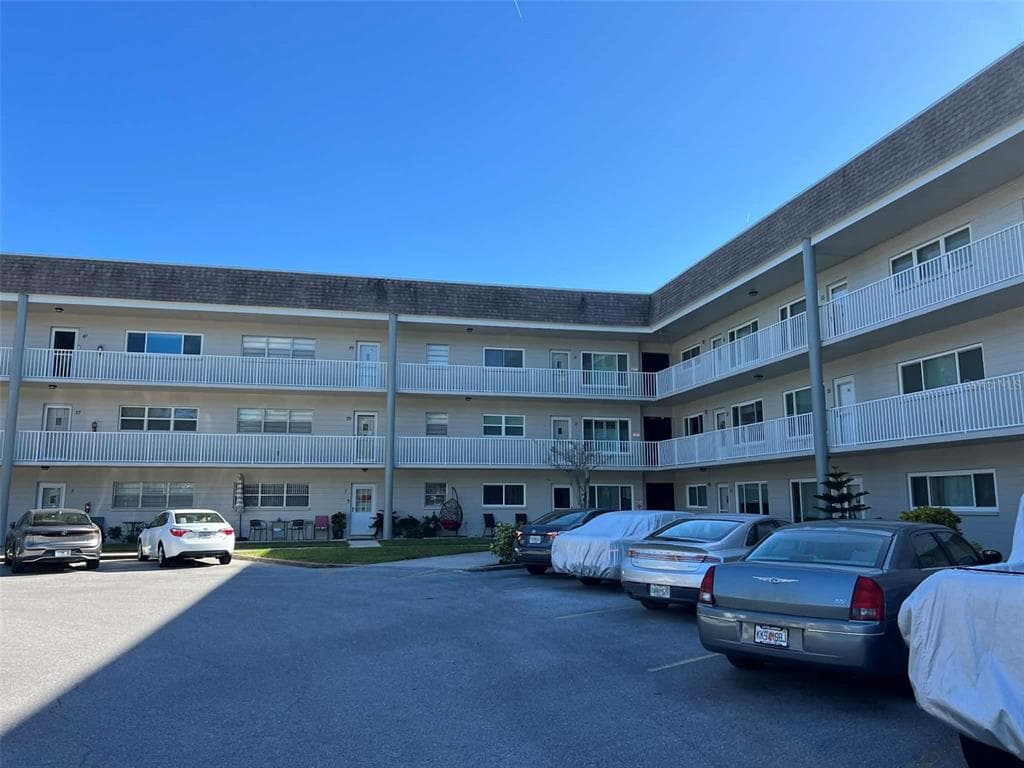 2441 PERSIAN DRIVE UNIT 51 CLEARWATER, FL 33763