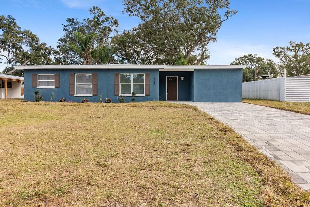 4027 WARING DRIVE TAMPA, FL 33610