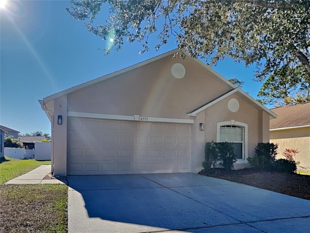 6315 TABOGI TRAIL WESLEY CHAPEL, FL 33545