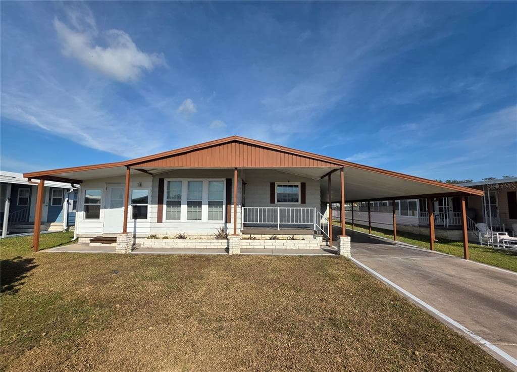 36615 DINA DRIVE ZEPHYRHILLS, FL 33542