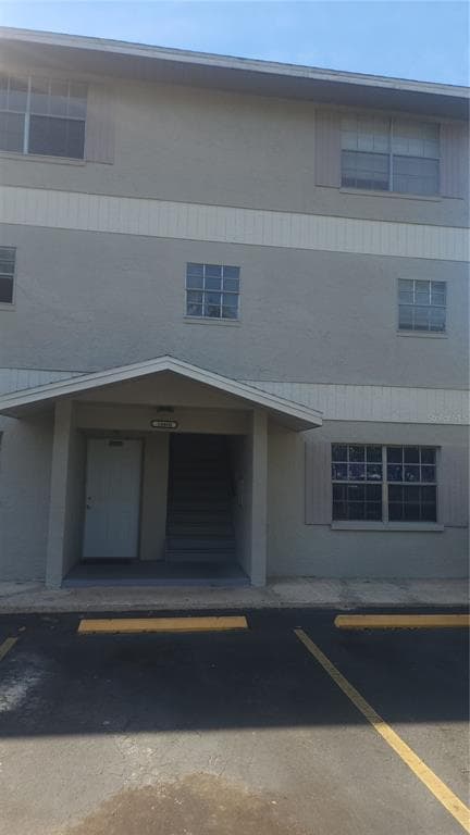 14460 REUTER STRASSE CIRCLE UNIT 718 TAMPA, FL 33613