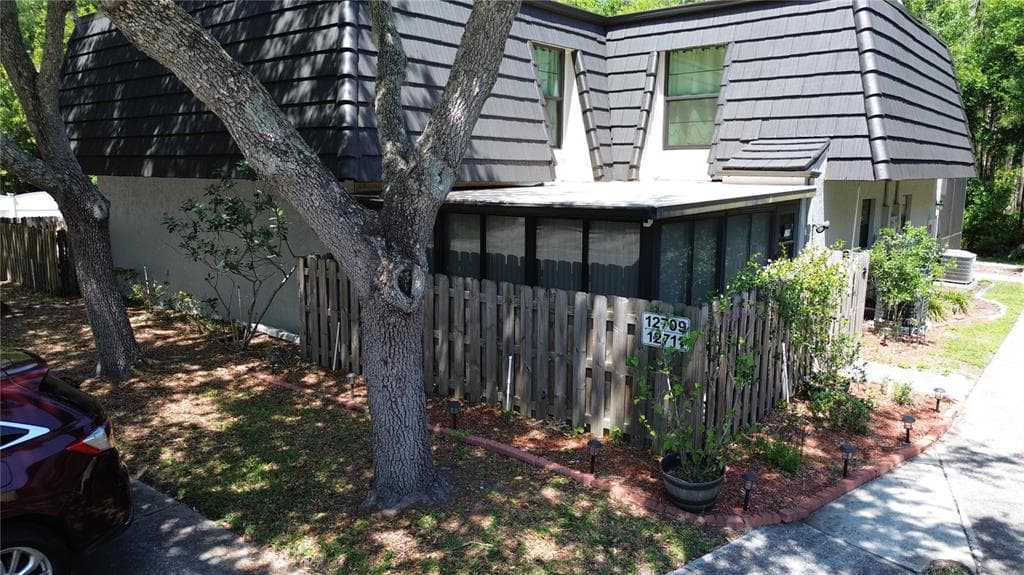 12709 TALL PINE DRIVE TAMPA, FL 33625