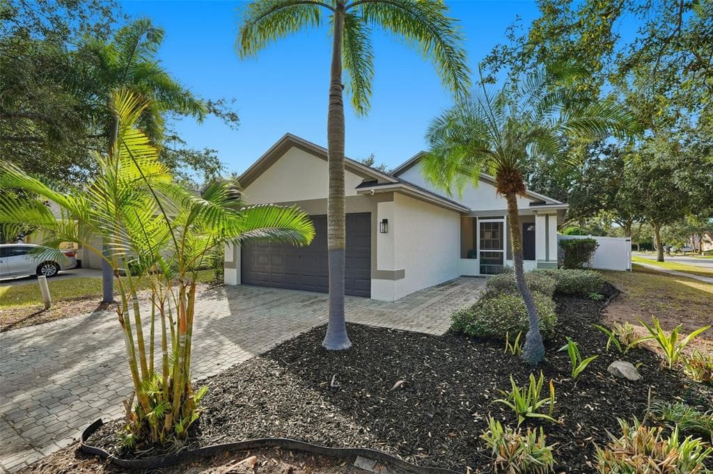 11825 WHISPER CREEK DRIVE RIVERVIEW, FL 33569