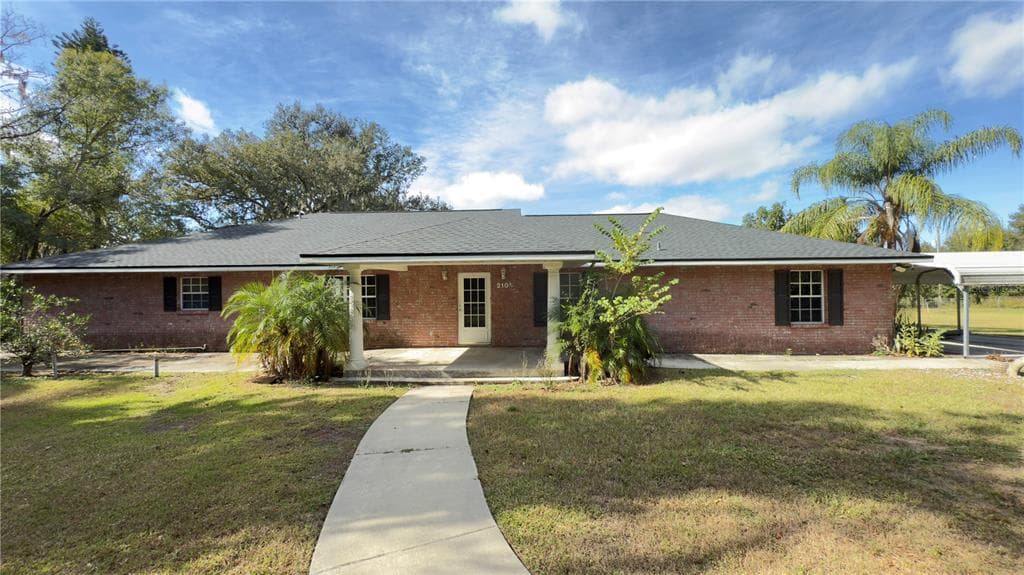 2105 VICKERY LANE DOVER, FL 33527
