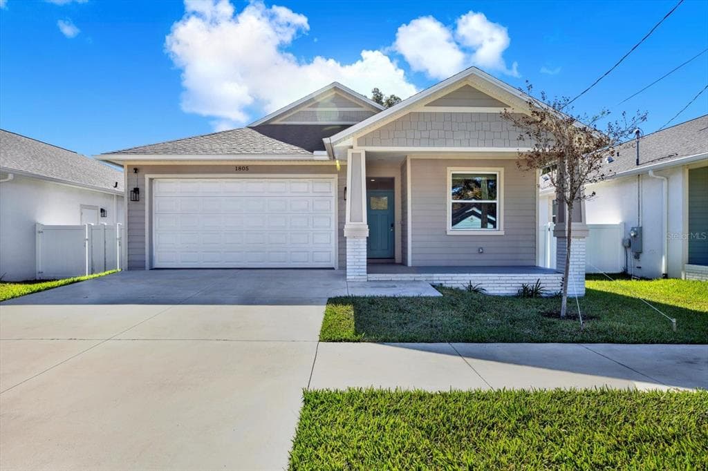 1805 E POWHATAN AVENUE TAMPA, FL 33610