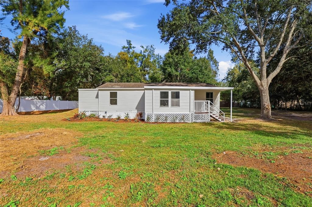 26825 GLENHAVEN ROAD WESLEY CHAPEL, FL 33544