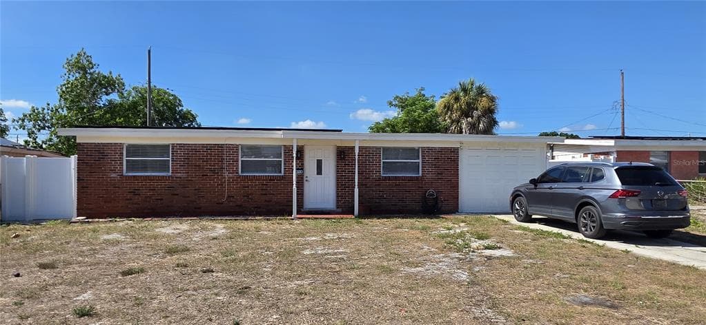 6813 TUTTLE STREET TAMPA, FL 33634