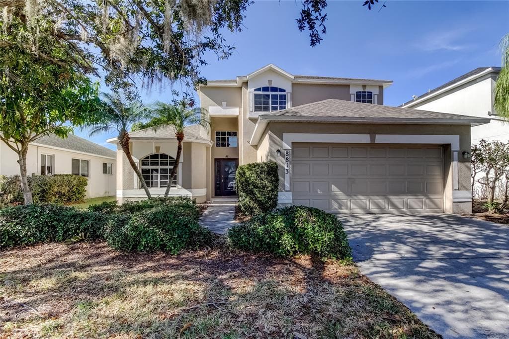8813 FOUNDERS CIRCLE PALMETTO, FL 34221