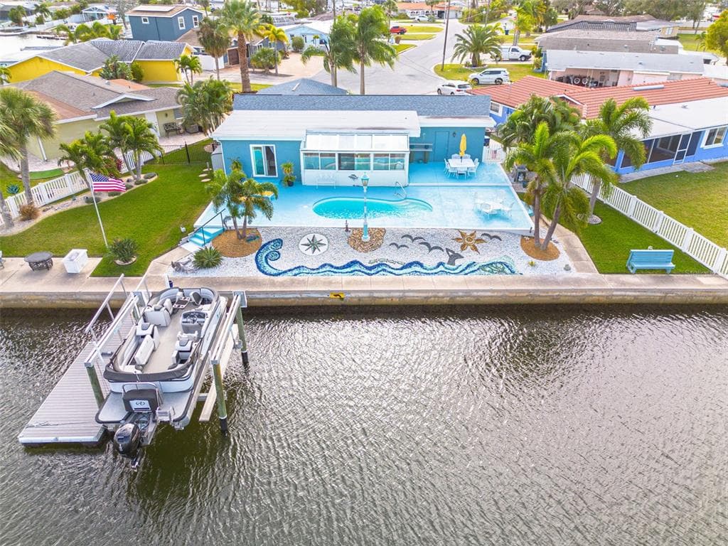 5105 PELICAN DRIVE NEW PORT RICHEY, FL 34652