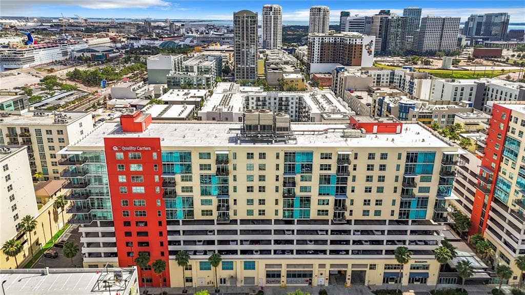 1208 E KENNEDY BOULEVARD UNIT 1209 TAMPA, FL 33602