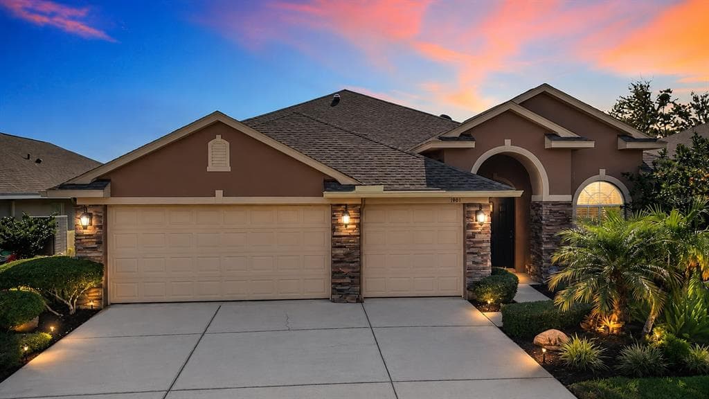 4961 W BREEZE CIRCLE PALM HARBOR, FL 34683
