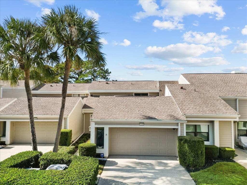 3134 EAGLES LANDING CIRCLE W UNIT 3134 CLEARWATER, FL 33761