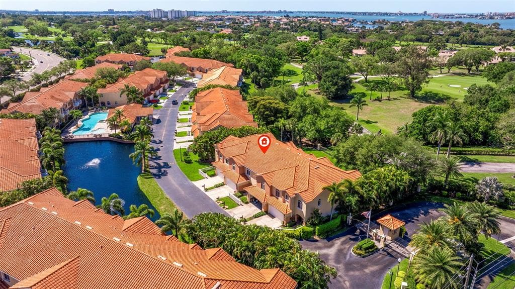 6251 VISTA VERDE DRIVE W ST PETERSBURG, FL 33707