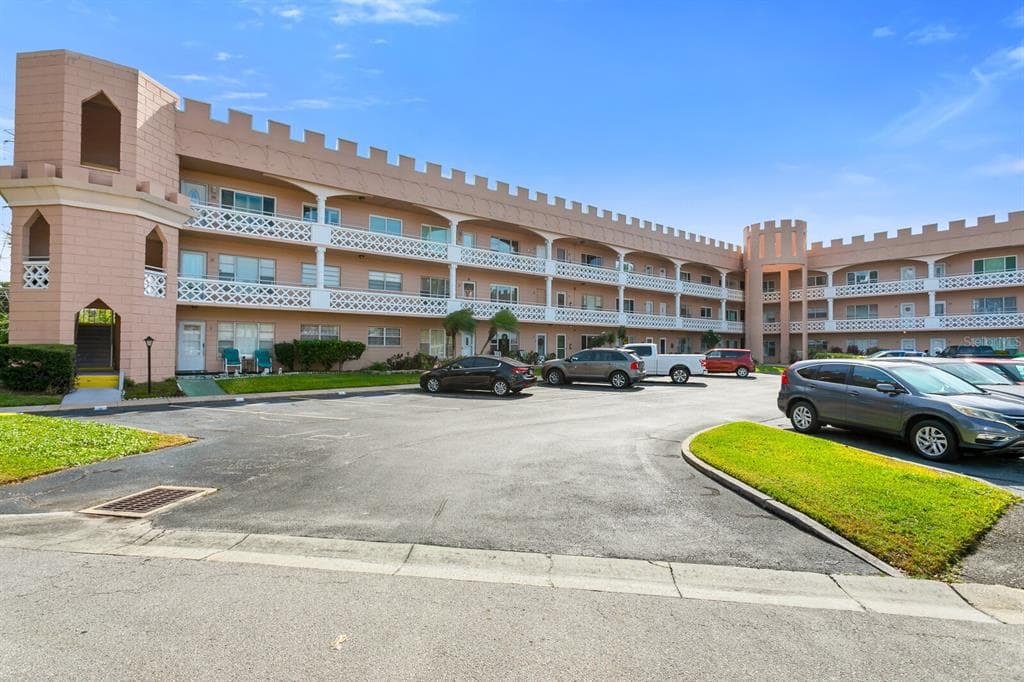 2457 ECUADORIAN WAY UNIT 59 CLEARWATER, FL 33763