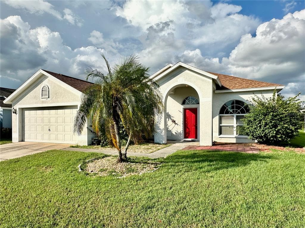 28820 STORMCLOUD PASS WESLEY CHAPEL, FL 33543