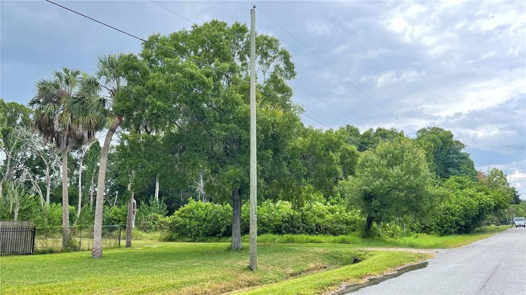 9461 W NORFOLK STREET TAMPA, FL 33615