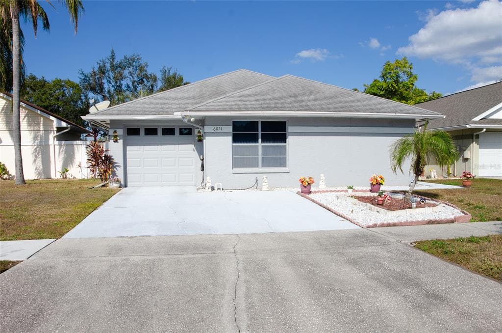 6021 LEMON TREE COURT TAMPA, FL 33625