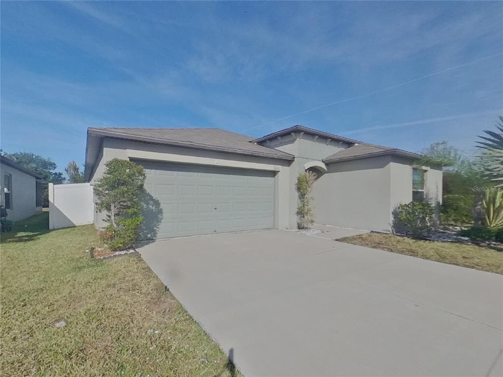 10401 CARLOWAY HILLS DRIVE WIMAUMA, FL 33598
