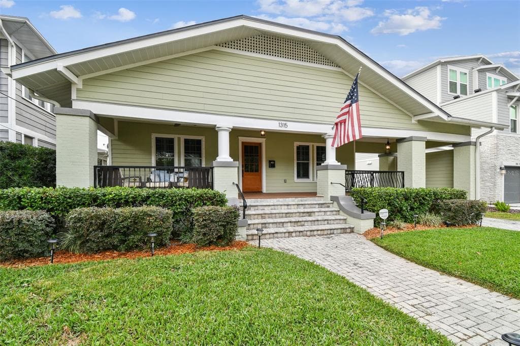 1315 S MOODY AVENUE TAMPA, FL 33629