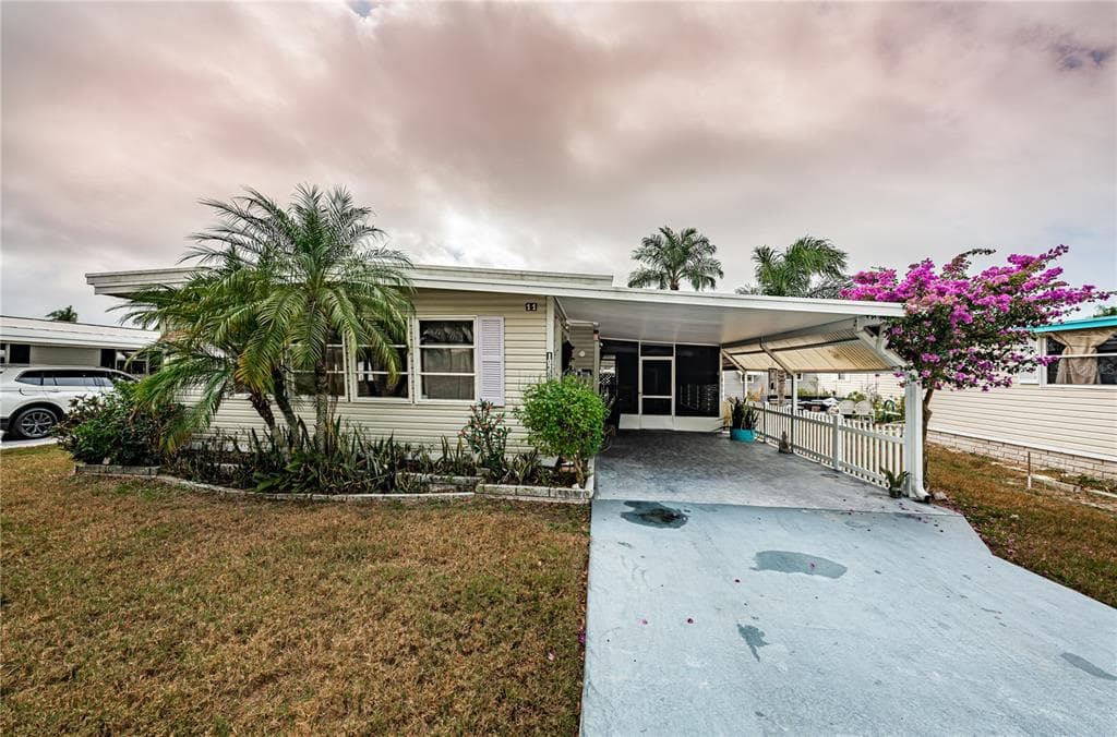10350 106TH AVENUE UNIT 11 LARGO, FL 33773
