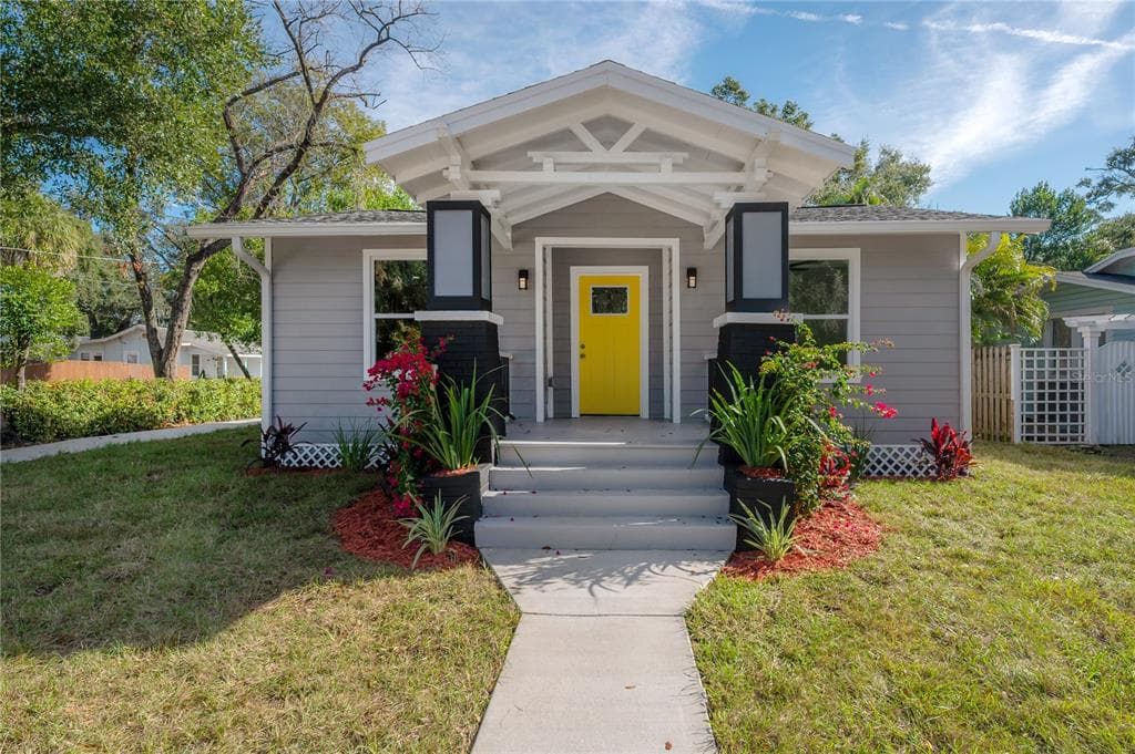 6505 N WELLINGTON AVENUE TAMPA, FL 33604