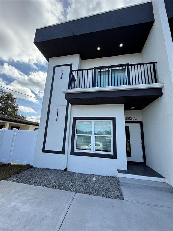 2312 W NORFOLK STREET UNIT A1,A2
