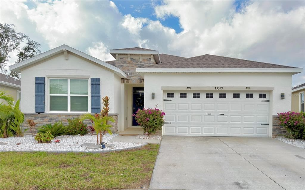 13329 WATERLEAF GARDEN CIRCLE RIVERVIEW, FL 33579
