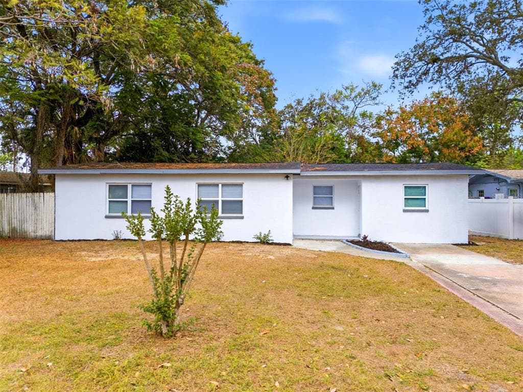 1808 HEATHER AVENUE TAMPA, FL 33612