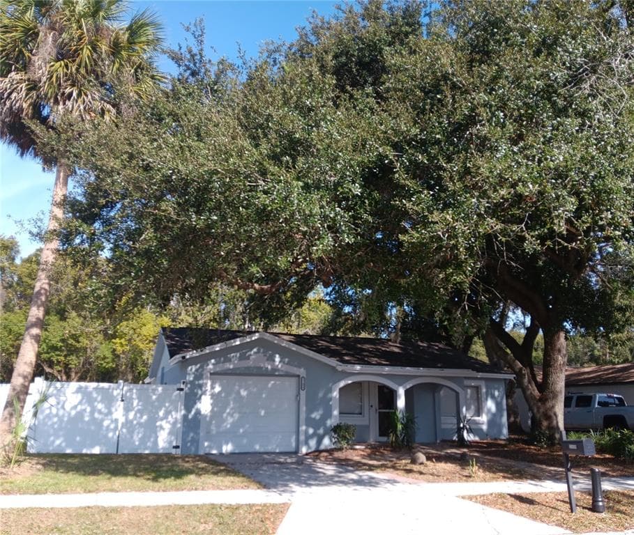 21439 NORTHWOOD DRIVE
