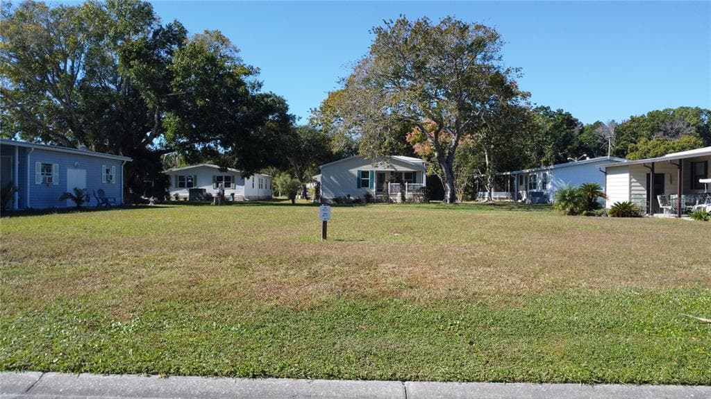 FOREST GLENN DRIVE SPRING HILL, FL 34607