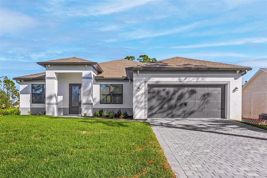 5025 WHITE AVENUE PORT CHARLOTTE, FL 33981