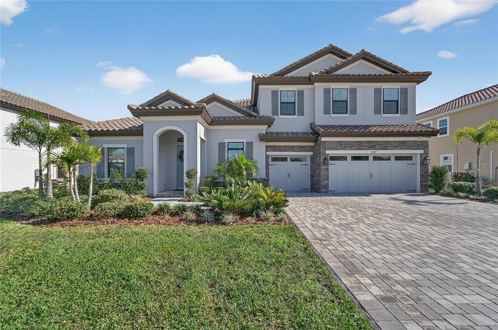 10579 MEADOWRUN DRIVE LITHIA, FL 33547