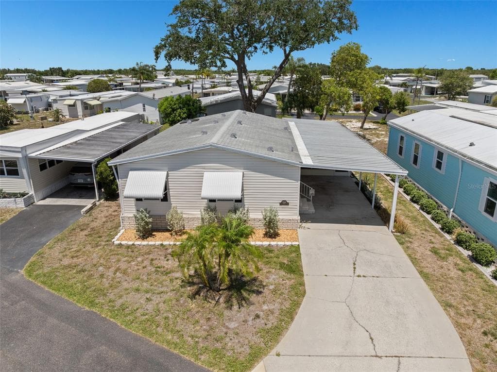 7107 MOUNT ESSEX DRIVE NE UNIT 520 ST PETERSBURG, FL 33702