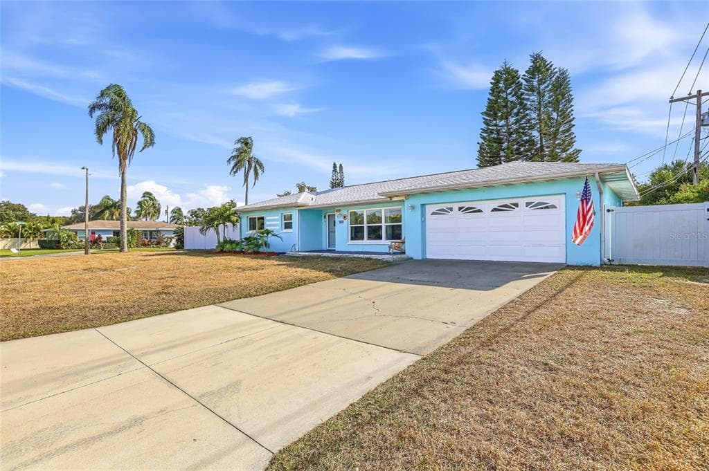 711 SAN SALVADOR DRIVE DUNEDIN, FL 34698