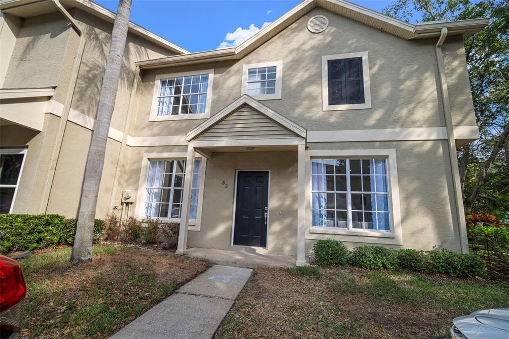 2843 THAXTON DRIVE UNIT 33 PALM HARBOR, FL 34684