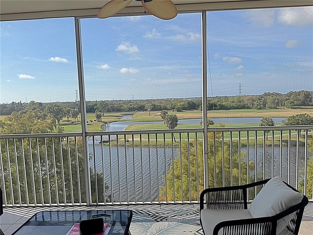 1200 COUNTRY CLUB DRIVE UNIT 6304 LARGO, FL 33771