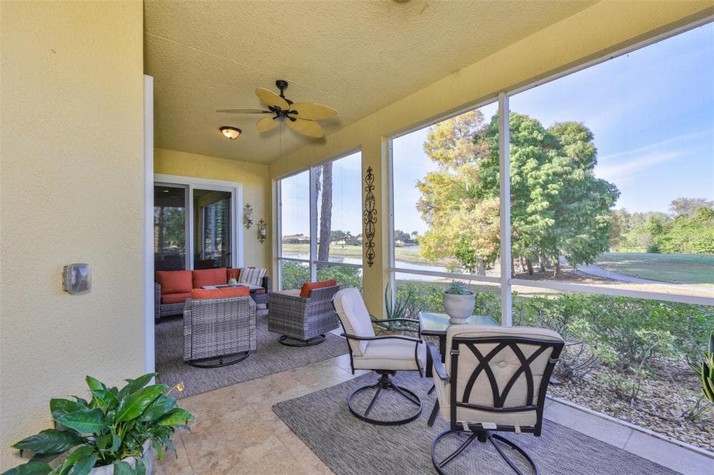 1417 EMERALD DUNES DRIVE SUN CITY CENTER, FL 33573