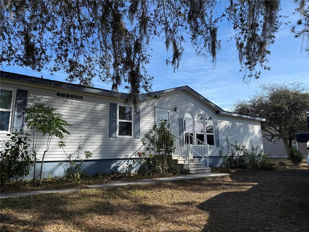 3152 STEEPLECHASE ROAD WESLEY CHAPEL, FL 33543