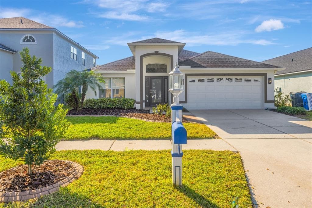 19026 FISHERMANS BEND DRIVE LUTZ, FL 33558
