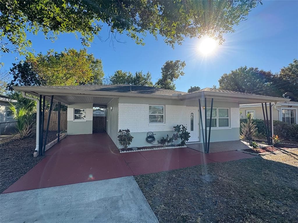 4016 W CARMEN STREET TAMPA, FL 33609