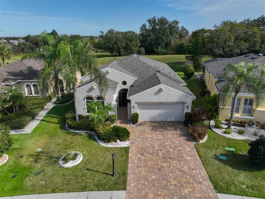 818 KING LEON WAY SUN CITY CENTER, FL 33573